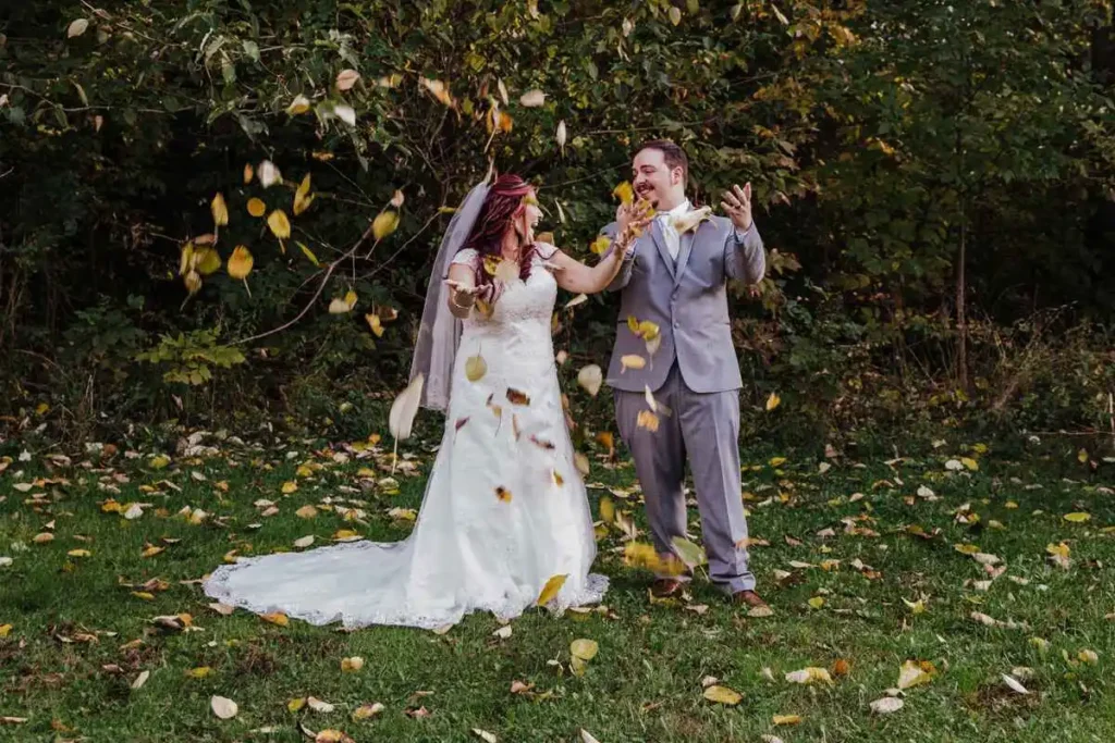 Outdoor Wedding couple Ceremony 